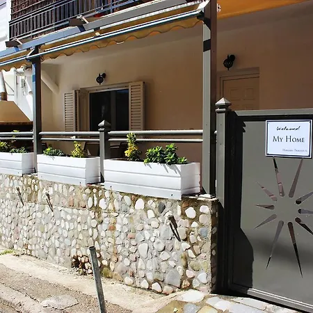 Holiday home My - Meteora, Central Apt - 2 Bd