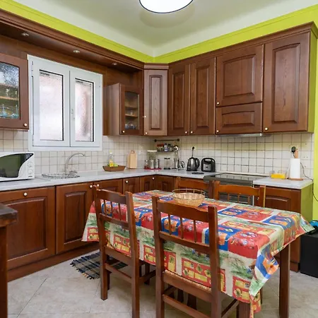 Holiday home My - Meteora, Central Apt - 2 Bd